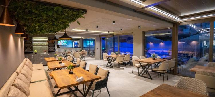 安塔利亚市成人专属12岁以上酒店(Antalya City Hotel & Spa)图片