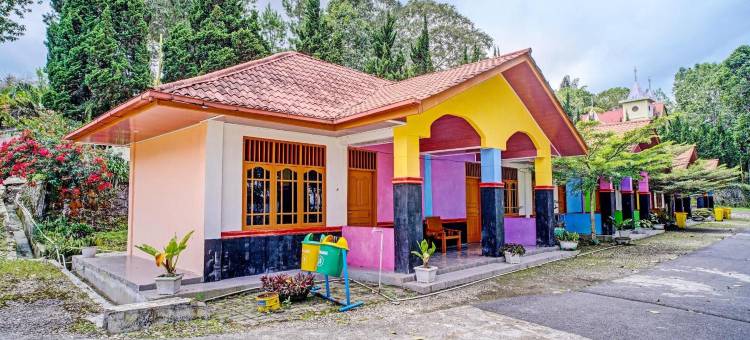 O 伊曼旅游公园二号酒店，靠近西廷佐伊曼旅游公园(Hotel O Taman Wisata Iman II Near Taman Wisata Iman Sitinjo)图片