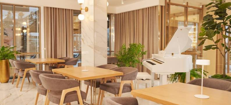 灵气城市酒店(Aura City Hotel)图片