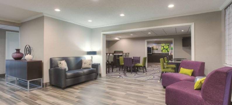 亚特兰大罗斯韦尔拉昆塔温德姆套房酒店(La Quinta Inn & Suites by Wyndham Atlanta Roswell)图片