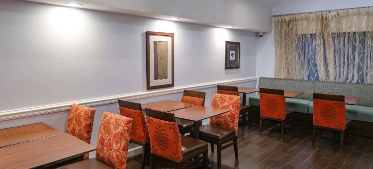 Tysons Corner Suites, A Baymont by Wyndham图片