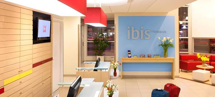 宜必思圣地亚哥普罗维登西亚酒店(Ibis Santiago Providencia)图片