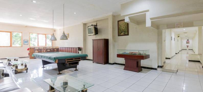 红多兹酒店-尤里苏摩哈吉(RedDoorz @ Urip Sumoharjo)图片