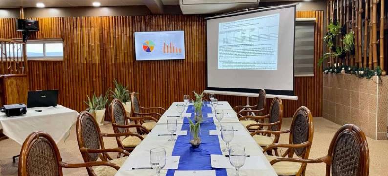 P和M最终选择酒店(P&M Final Option Beach Resort)图片