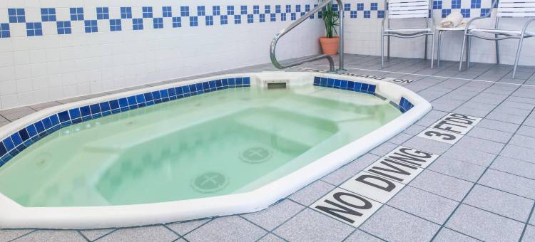 坎图万枫套房酒店(Fairfield Inn & Suites Canton)图片