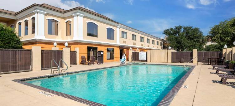 纽布朗费尔斯贝斯特韦斯特套房酒店(Best Western Inn  Suites)图片