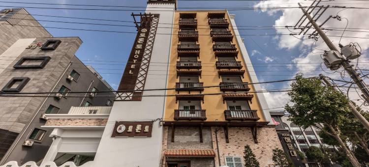忠州多伦多酒店(Chungju Toronto Hotel)图片