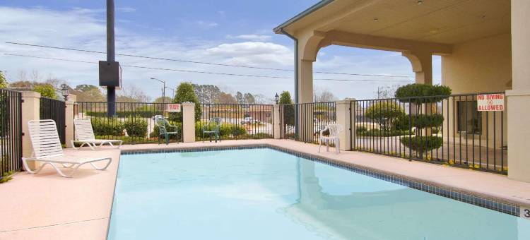 托马斯顿戴斯酒店(Days Inn by Wyndham Thomaston)图片