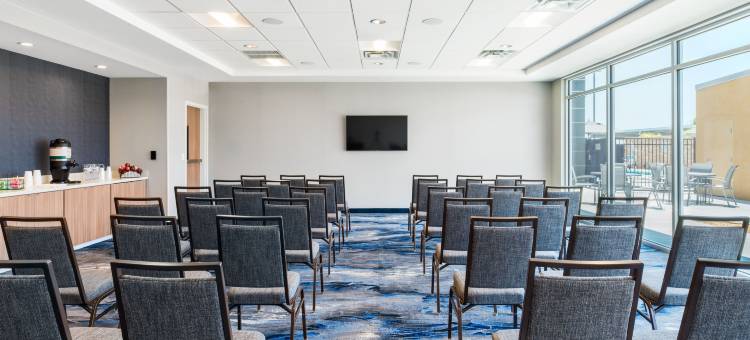 汉福德万枫套房酒店(Fairfield Inn & Suites Hanford)图片