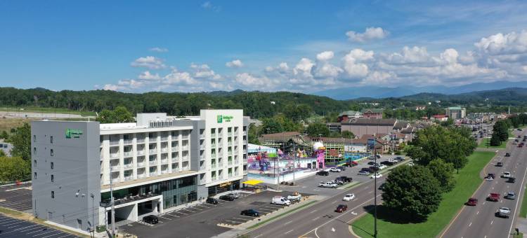 鸽子谷会议中心假日酒店及套房(Holiday Inn & Suites Pigeon Forge Convention Center)图片
