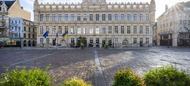瓦朗西纳中心美居酒店(Hôtel Mercure Valenciennes Centre)图片