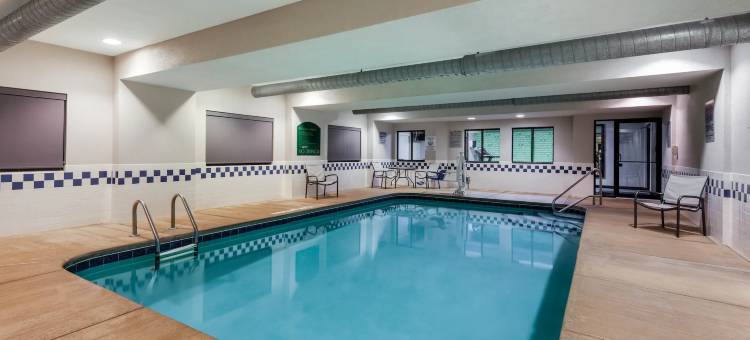 巴达维亚拉昆塔温德姆套房酒店(La Quinta Inn & Suites by Wyndham Batavia)图片