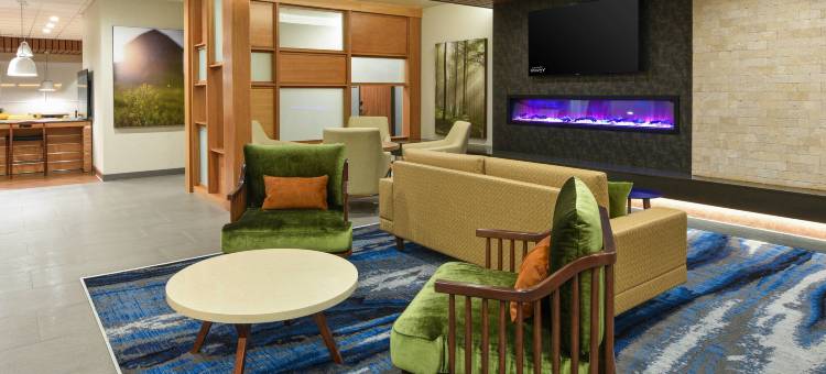 本图拉县穆尔帕克万枫套房酒店(Fairfield Inn & Suites Moorpark Ventura County)图片