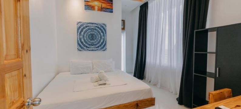 马尔克·范内利奥斯洛布(The Marc Vannelli Oslob)图片