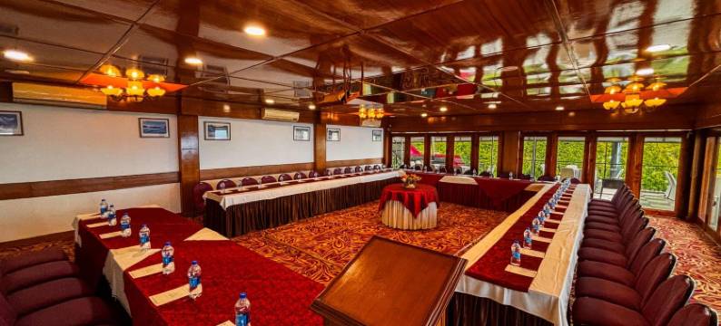 亚洲温泉度假村(Asia Spa Resort Centrally Heated for Your Comfort Just a 10-Minute Drive from McLeod Ganj Market)图片