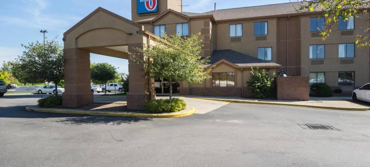 印第安纳波利斯 - 机场6号汽车旅馆(Motel 6 Indianapolis, in - Airport)图片