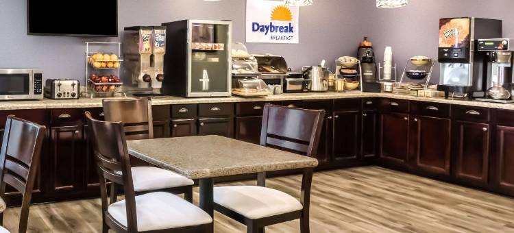 布莱克利戴斯酒店(Days Inn by Wyndham Blakely)图片