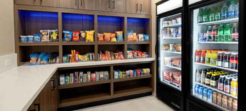 瓦伦西亚/六旗贝斯特韦斯特套房酒店(Best Western Valencia/Six Flags Inn & Suites)图片