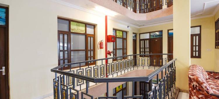 昌迪格苏里亚宫酒店(FabHotel Surya Palace 1)图片