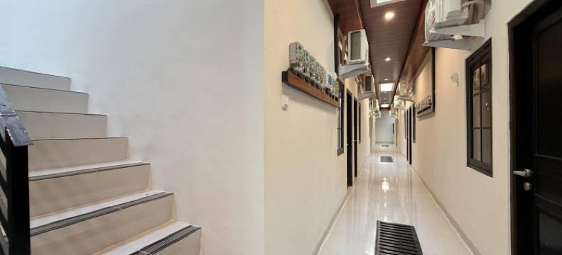 Urbanview Hotel Simple near Pakuwon Mall Jogja图片