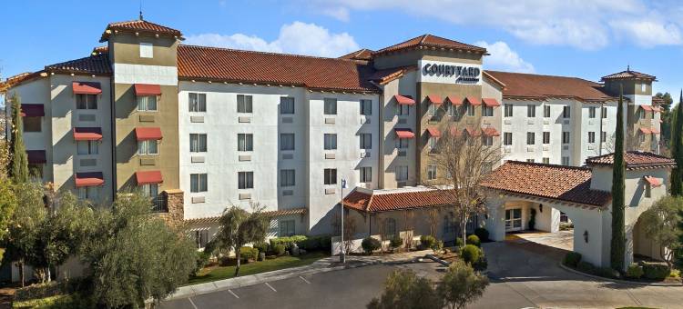 帕索罗布尔斯万怡酒店(Courtyard Paso Robles)图片