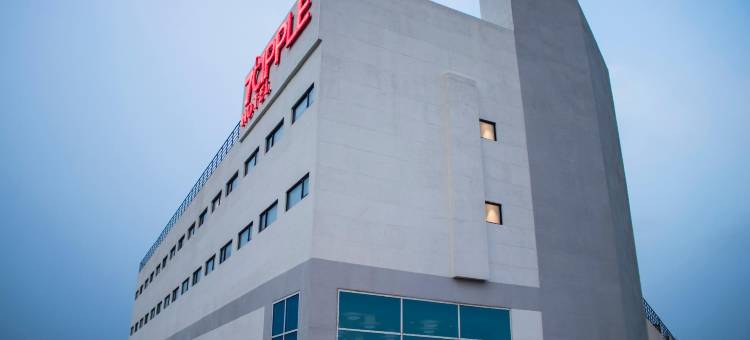 奥兰加巴德7苹果酒店(7 Apple Hotel Aurangabad)图片