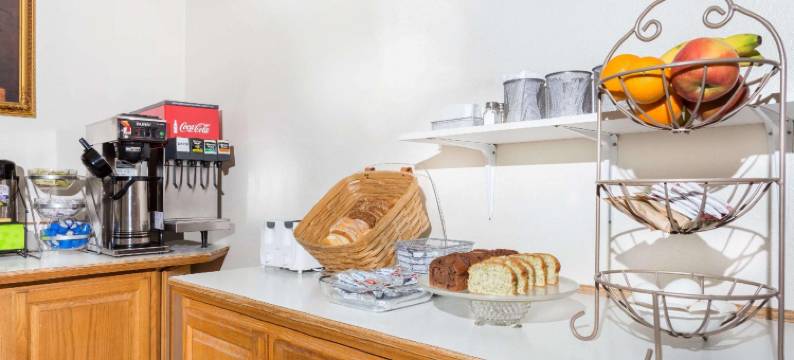 格兰茨帕斯Travelodge by Wyndham酒店(Travelodge by Wyndham Grants Pass)图片