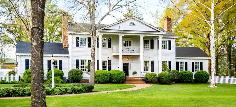 弗吉尼亚克利夫旅馆(The Virginia Cliffe Inn)图片