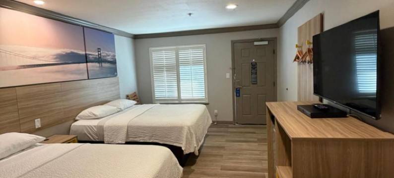 南旧金山/奥伊斯特角机场戴斯酒店(Days Inn by Wyndham San Francisco S/Oyster Point Airport)图片