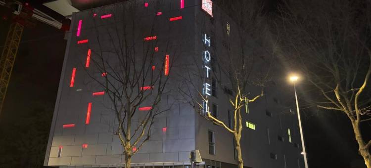 宜必思克莱蒙费朗中心体育场酒店(Ibis Clermont Ferrand Stade)图片