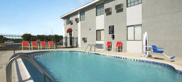 阿德莫尔速8酒店(Super 8 by Wyndham Ardmore)图片