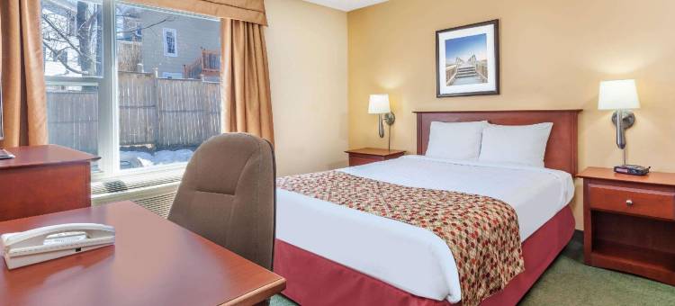 坎贝尔顿温德姆速8酒店(Super 8 by Wyndham Campbellton NB)图片