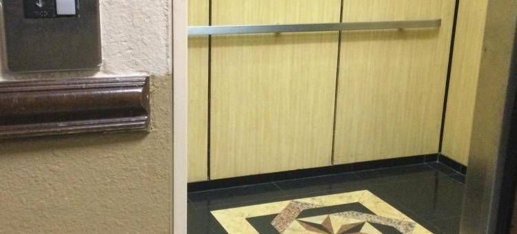 底特律/罗斯维尔温德姆呗盟酒店(Baymont by Wyndham Detroit/Roseville)图片