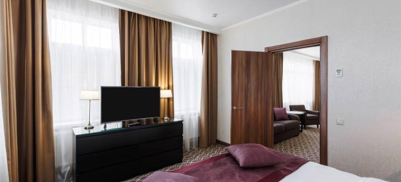 雷蒙德酒店(Raymond Hotel)图片