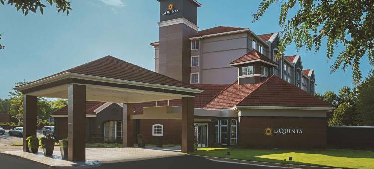 亚特兰大阿尔普哈雷塔拉昆塔温德姆套房酒店(La Quinta Inn & Suites by Wyndham Atlanta Alpharetta)图片