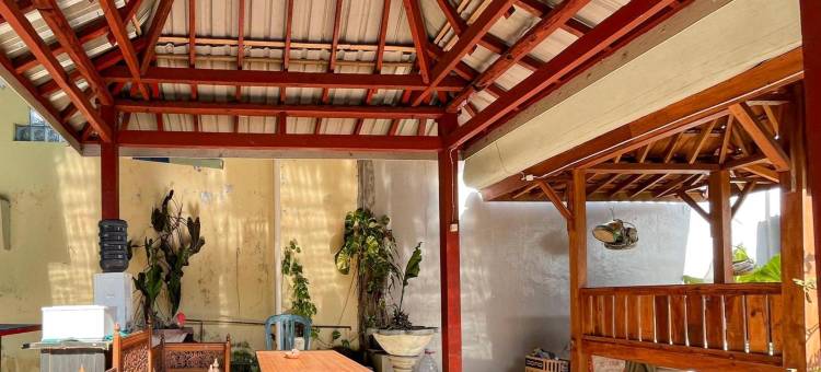 Q-Five宾馆YIA古隆普罗戈红门酒店合作(Q-Five Guest House YIA Kulon Progo Mitra RedDoorz)图片