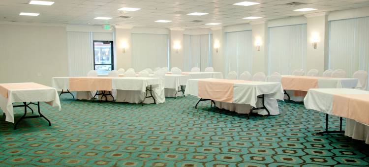 维克多维尔假日酒店(Holiday Inn Victorville)图片