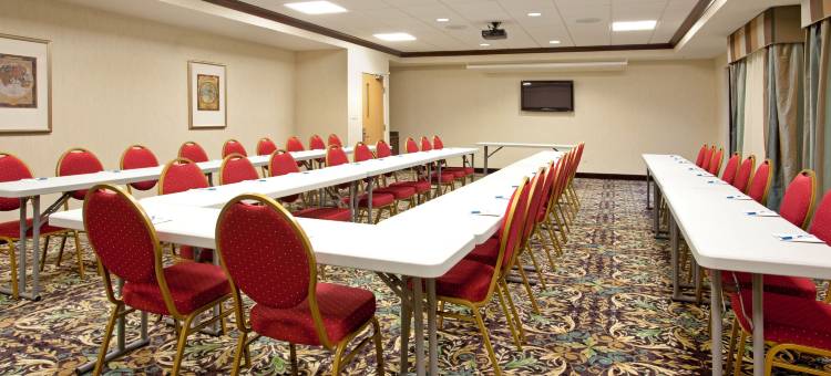 Staybridge Suites 埃尔克哈特北 by IHG(Staybridge Suites Elkhart North)图片