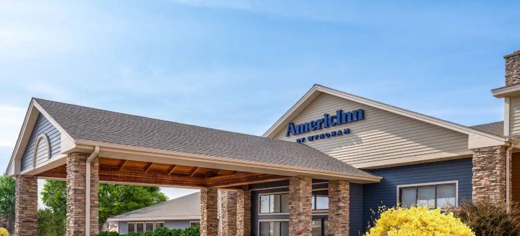 沙科皮美吟温德姆酒店-近坎特伯雷公园(AmericInn by Wyndham Shakopee Near Canterbury Park)图片