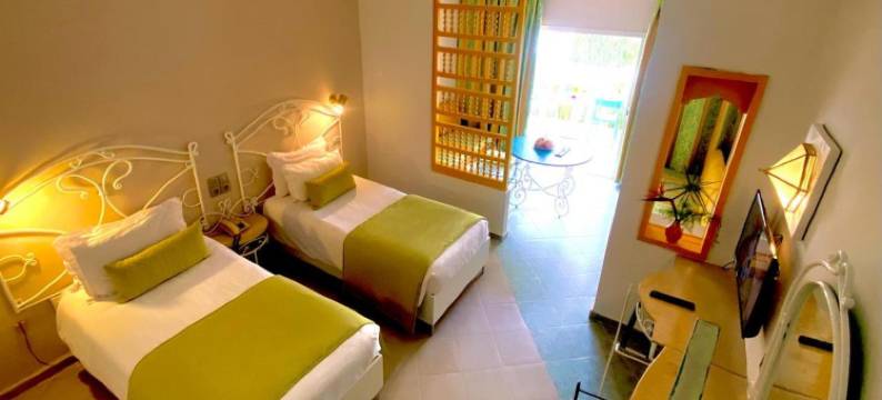 拉瑞斯登斯哈玛麦特酒店(Hotel la Residence Hammamet)图片