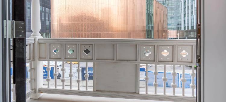 山达尔圣丹二斯火车站(Sonder by Marriott Bonvoy Gare Saint Denis Apartments Downtown)图片