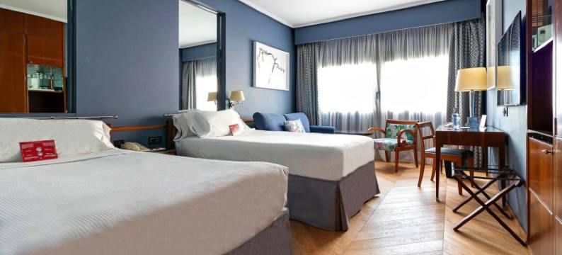 帕拉福克斯酒店(Hotel Palafox)图片