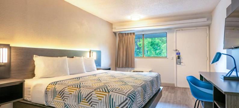 夏洛特体育馆6号汽车旅馆(Motel 6 Charlotte, NC - Coliseum)图片