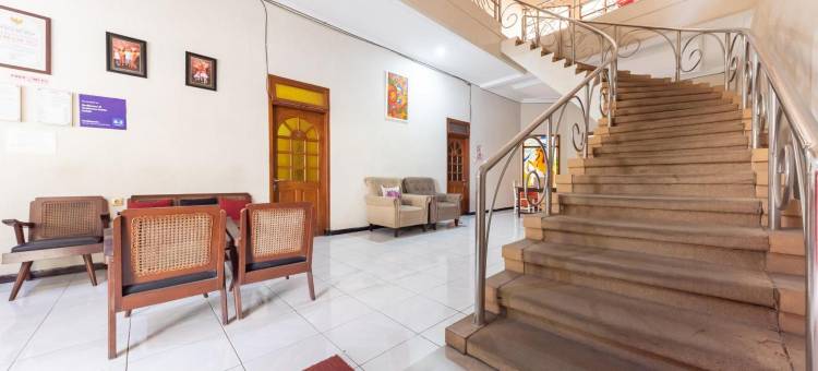 红多兹酒店-苏加诺哈达英达(RedDoorz @ Soekarno Hatta Indah)图片