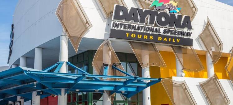 代托纳比奇速8酒店(Super 8 by Wyndham Daytona Beach)图片