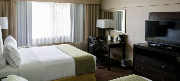 Holiday Inn Express 大瀑布城 by IHG(Holiday Inn Express BIG RAPIDS by IHG)图片