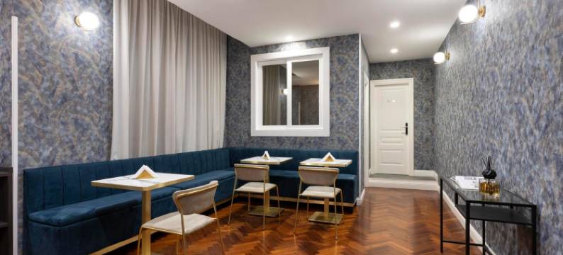 维托利亚诺套房旅馆(Vittoriano Suite)图片