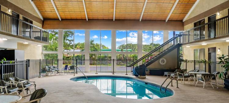 里奇兰品质套房酒店(Quality Inn & Suites Ridgeland)图片