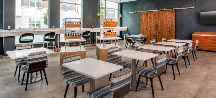 汉普顿半岛镇中心源宿酒店(Element Hampton Peninsula Town Center)图片