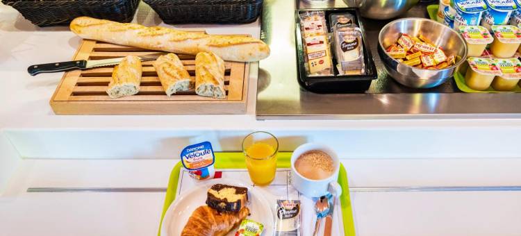 吕埃-马尔迈松宜必思快捷酒店(近快铁RER A线)(Ibis Budget Rueil Malmaison)图片